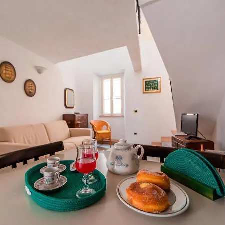 - Casa Papini Ла-Маддалена